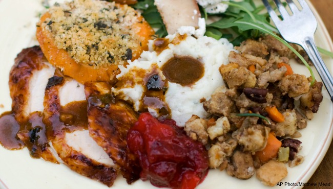 thanksgiving-meal-ap-generic_262264
