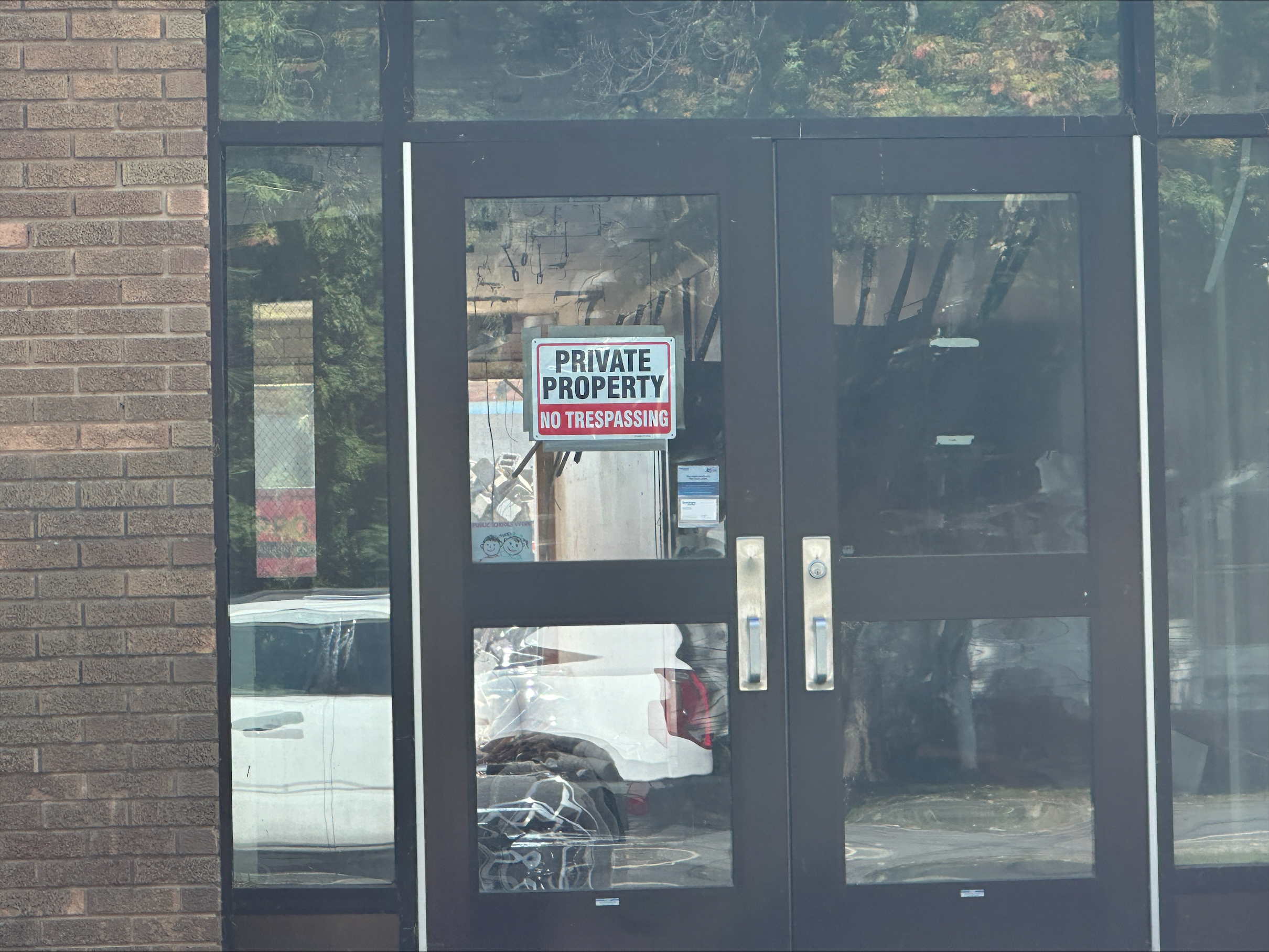 A "no trespassing" sign out front of Moline Elementary School. (Sept. 25, 2024)