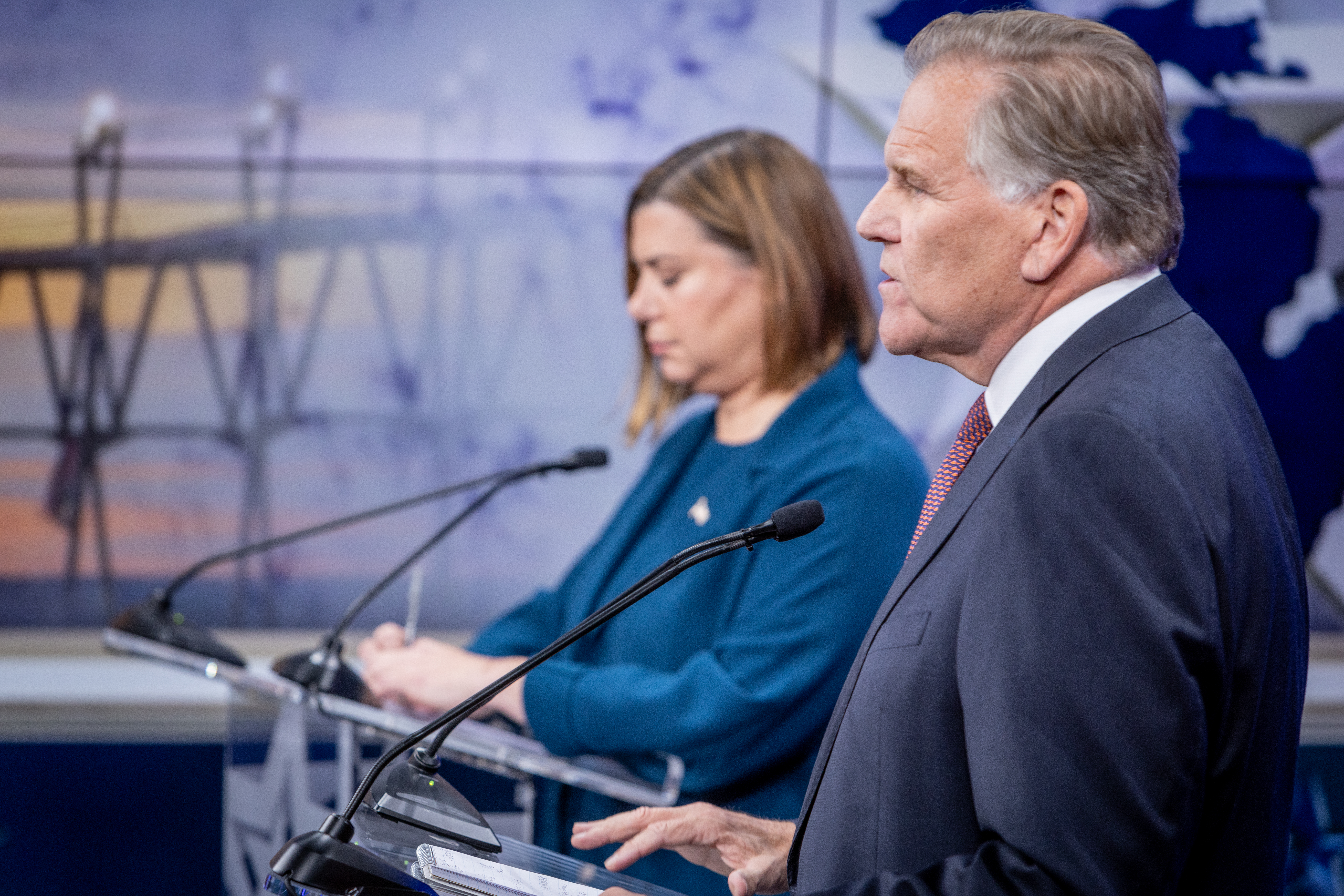 Former U.S. Rep. Mike Rogers and U.S. Rep. Elissa Slotkin at a debate hosted by WOOD TV8 on Oct. 8, 2024. (Michael Buck / WOOD TV8)