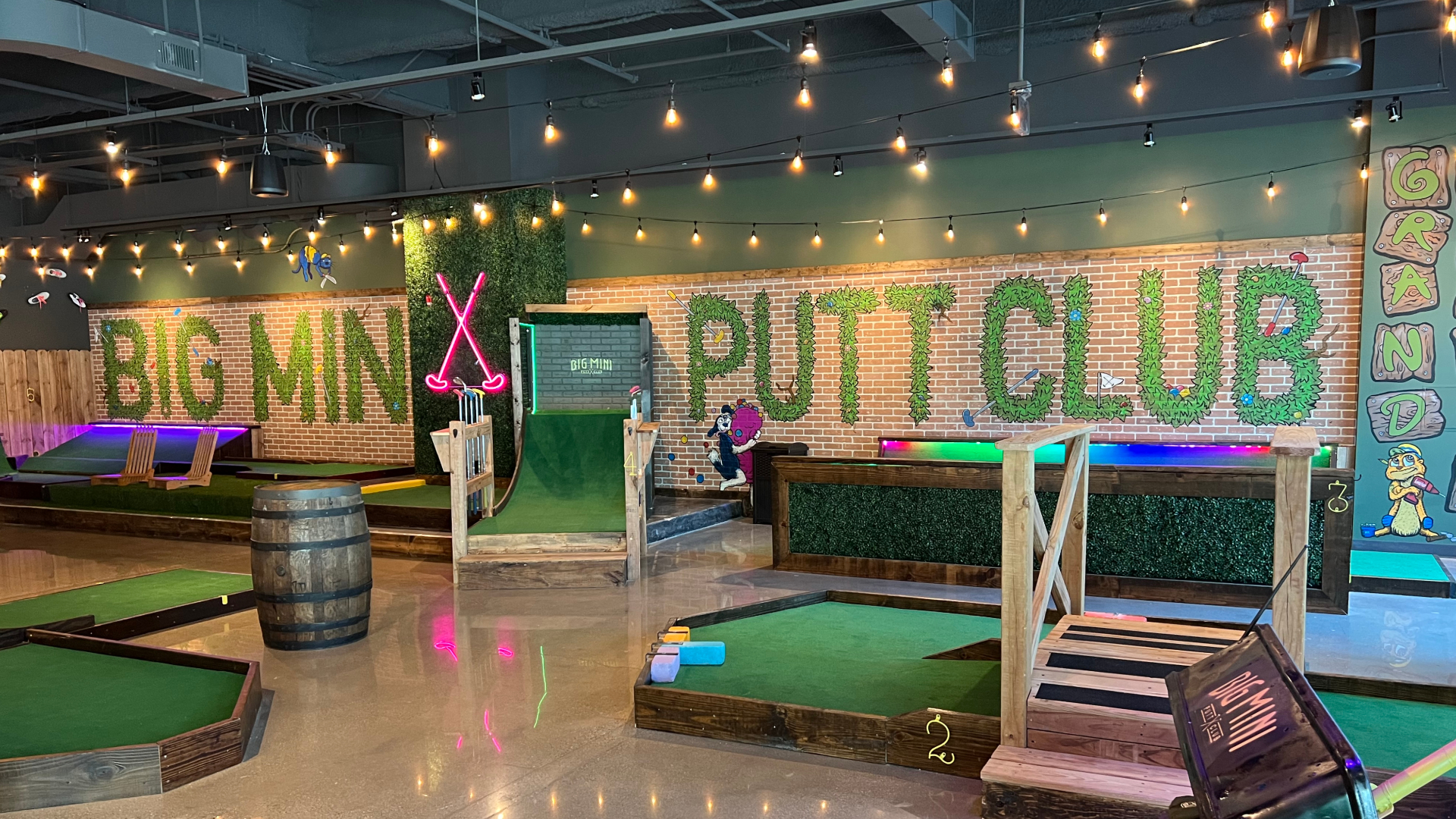 Inside Big Mini Putt Club in Grand Rapids. (Oct. 2, 2024)