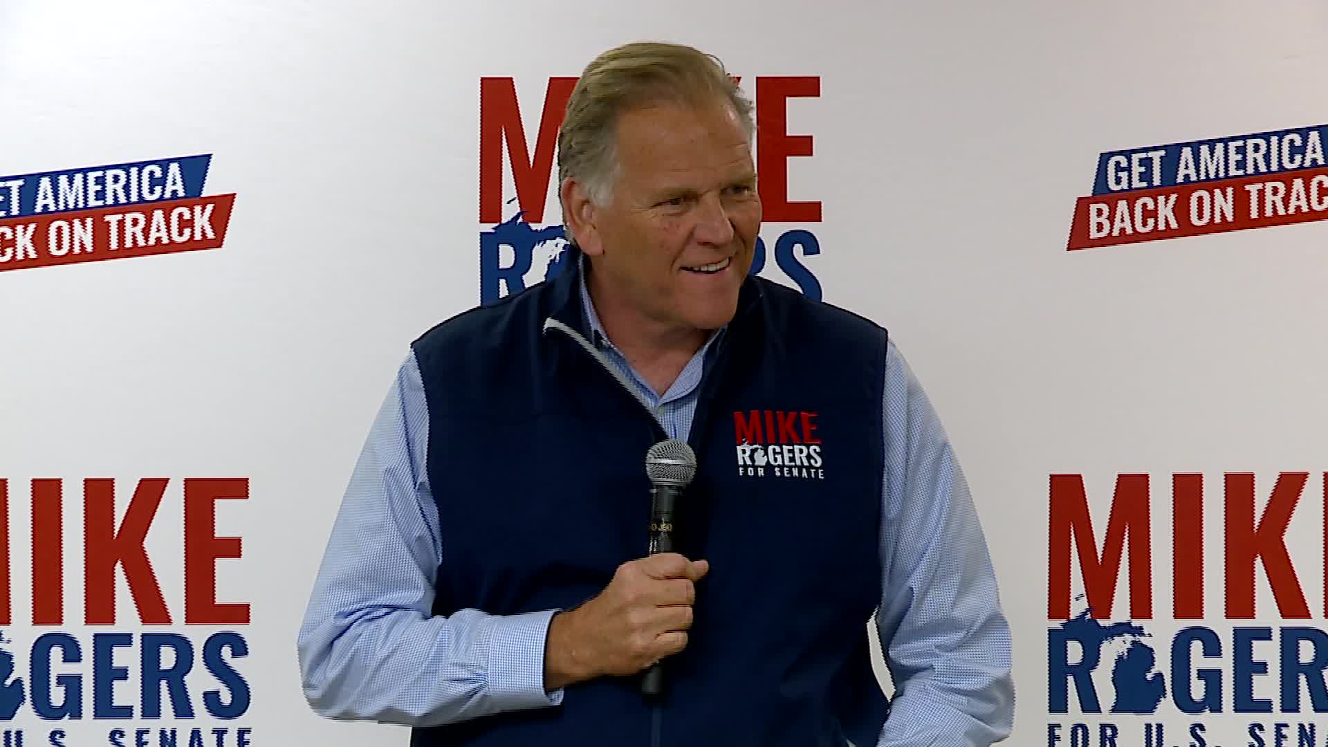 Mike Rogers speaks in Kalamazoo. (Oct. 30, 2024)