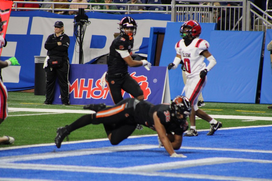 Byron Center lost to Orchard Lake St. Mary’s 35-19 in the Division 2 Finals. (Dean Holzwarth/WOOD TV8)