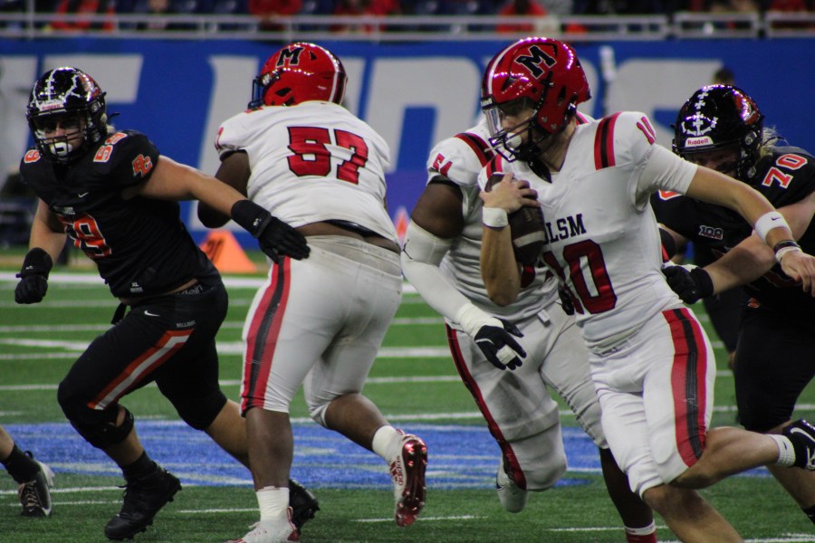Byron Center lost to Orchard Lake St. Mary’s 35-19 in the Division 2 Finals. (Dean Holzwarth/WOOD TV8)