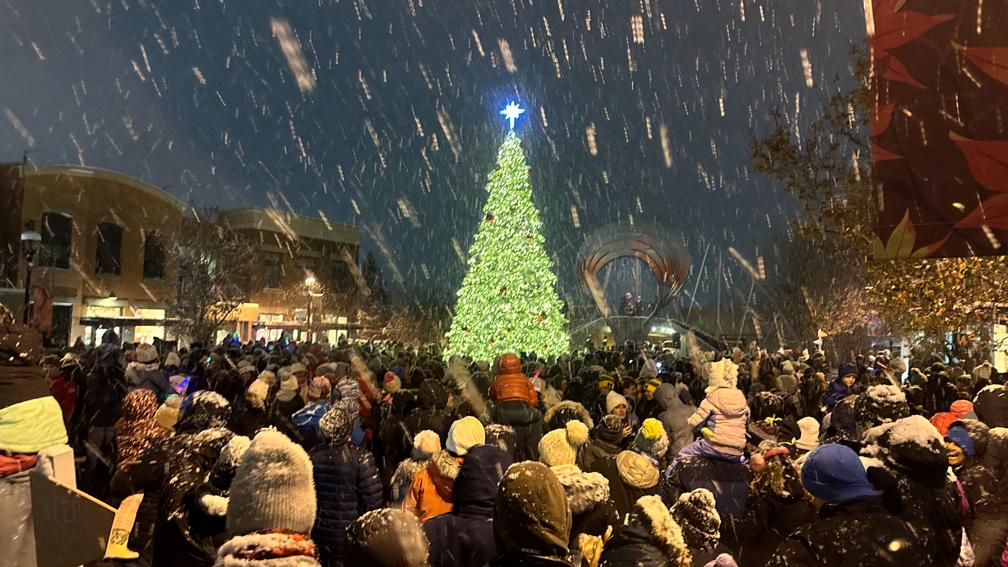 The annual Christmas tree lighting at Gaslight Village. (Nov. 29, 2024)