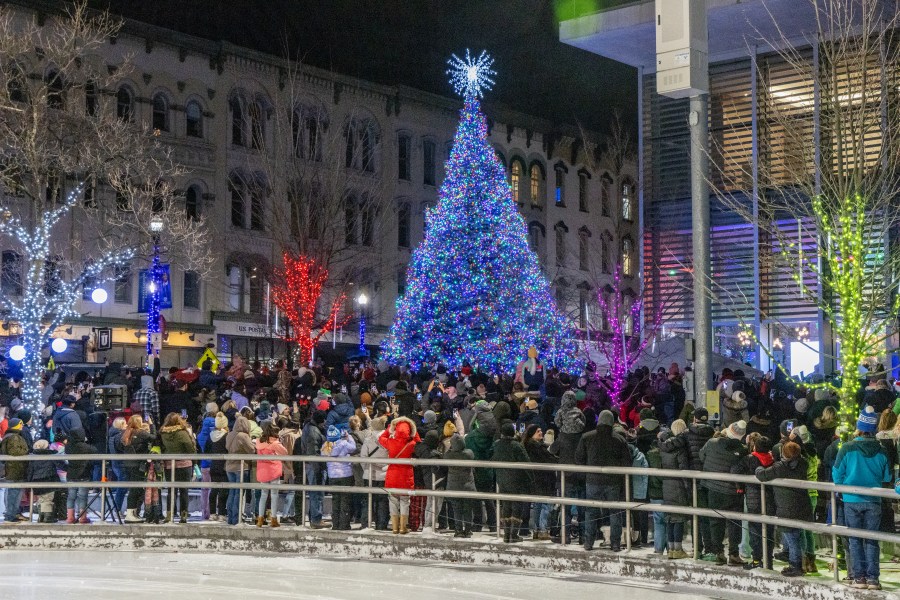 The Grand Rapids Santa Parade, sponsored by Gentex, and tree lighting ceremony on Dec. 7, 2024. (Michael Buck/WOOD TV8)