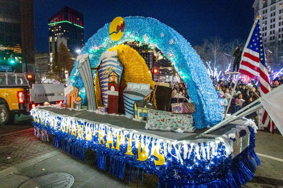 The Grand Rapids Santa Parade, sponsored by Gentex, and tree lighting ceremony on Dec. 7, 2024. (Michael Buck/WOOD TV8)