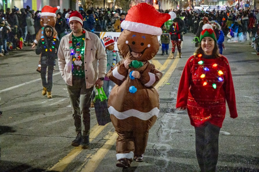 The Grand Rapids Santa Parade, sponsored by Gentex, and tree lighting ceremony on Dec. 7, 2024. (Michael Buck/WOOD TV8)