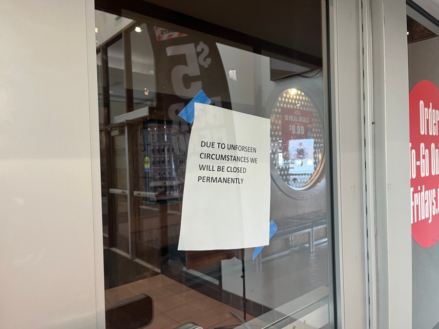 The TGI Fridays at RiverTown Crossings closed for good on Dec. 2, 2024. (Dec. 3, 2024)