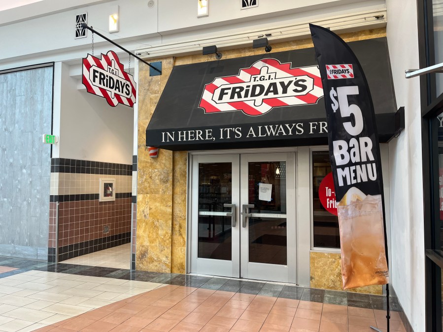 The TGI Fridays at RiverTown Crossings closed for good on Dec. 2, 2024. (Dec. 3, 2024)